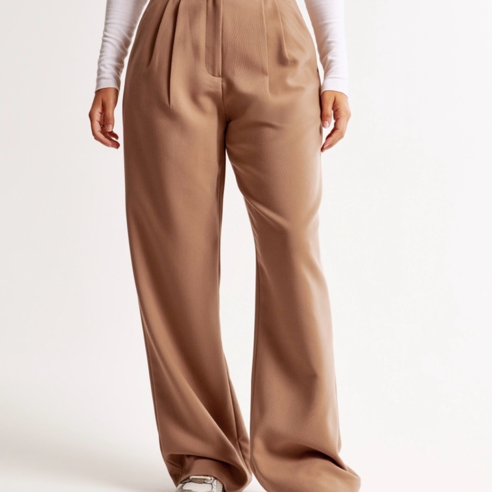 Abercrombie & Fitch Tan Wide-Leg Pants